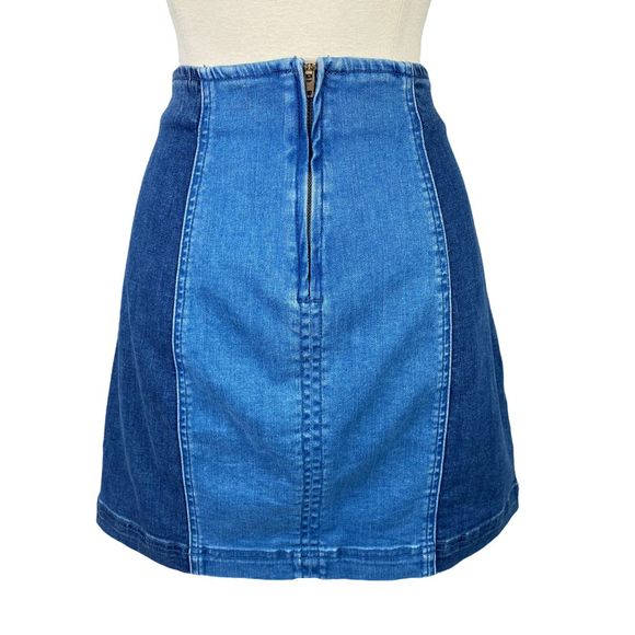 PacSun Two-Tone Denim Mini Skirt - Size Small - Picture 7 of 8